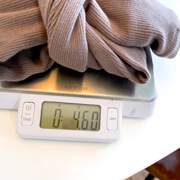 Aritzia Tna Cropped Rib Long Sleeve Tee in Turner Taupe, size Small - Picture 5 of 5